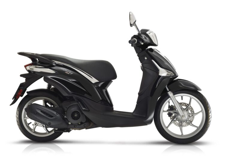 Piaggio_Liberty125_NeroAbisso