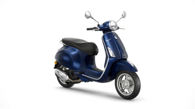 Vespa_Primavera_125_BluEnergico_3-4-Ant-DX-768x432 (1)
